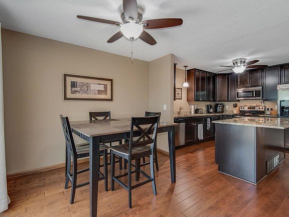 5th image of 4274 Thornhill Ln