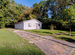 3129 Station St, Indianapolis, IN 46218