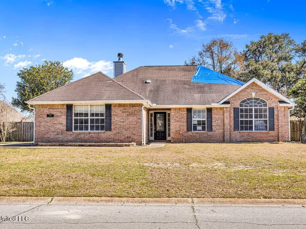 8125 Rue Hollifield, Ocean Springs, MS 39564