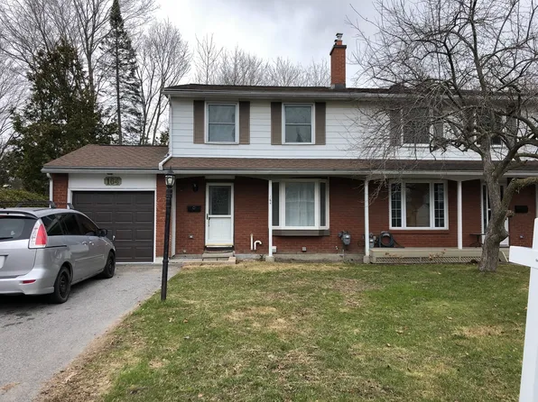 164 McClellan Rd #1, Ottawa, ON K2H 5V9