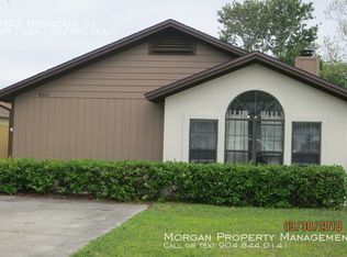 860 Hibiscus St, Atlantic Beach, FL 32233