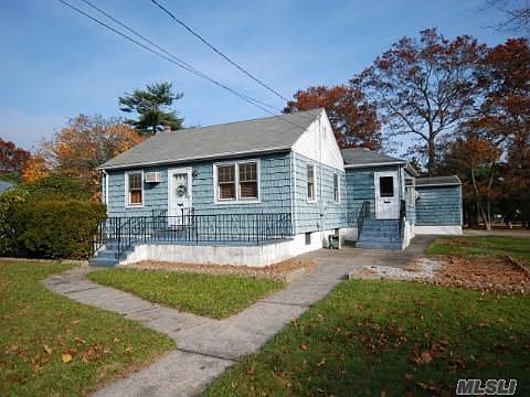 1st image of 29 Wendy Dr