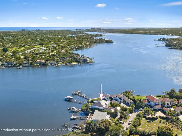 9 Bamboo Ln, Jupiter, FL 33458