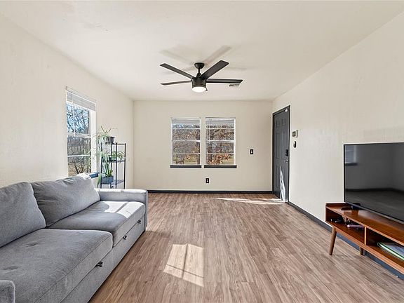 2nd image of 13800 E Stella Rd