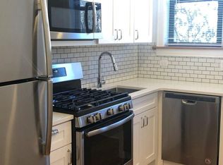 5547 N Lakewood Ave #1, Chicago, IL 60640