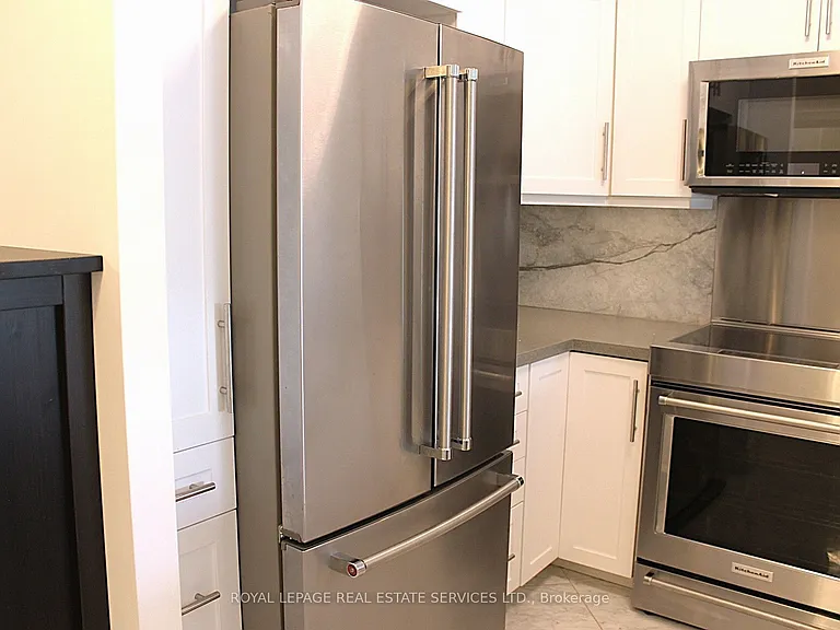 2269 Lake Shore Blvd W #307 — Photo 5