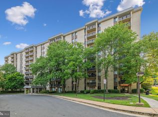 3100 S Manchester St APT 501, Falls Church, VA 22044