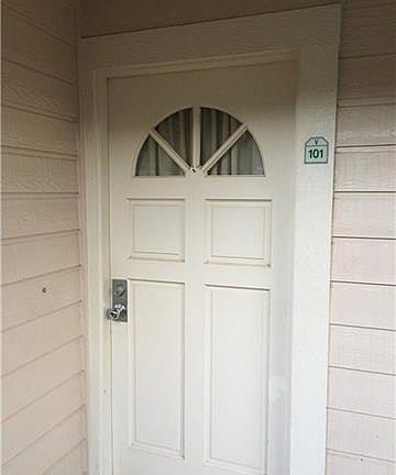 3rd image of 92-1210 Palahia St APT V101