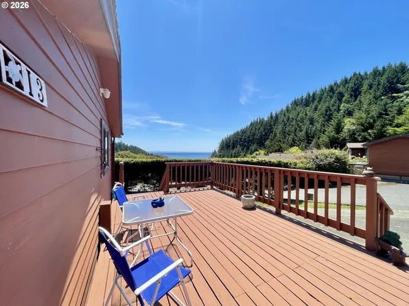 19921 Whaleshead Rd #I-3, Brookings, OR 97415