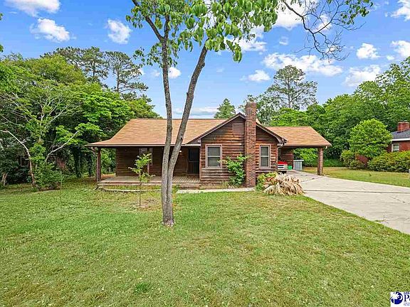 2nd image of 135 Hillcrest Dr