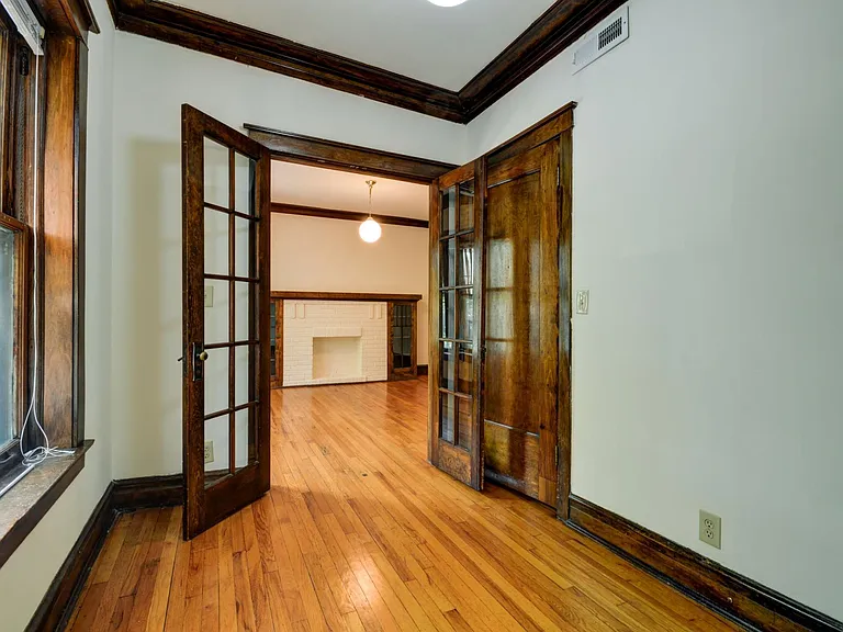 1340 W Waveland Ave #2 — Photo 3