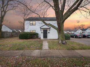 714 E Eleven Mile Rd, Madison Heights, MI 48071