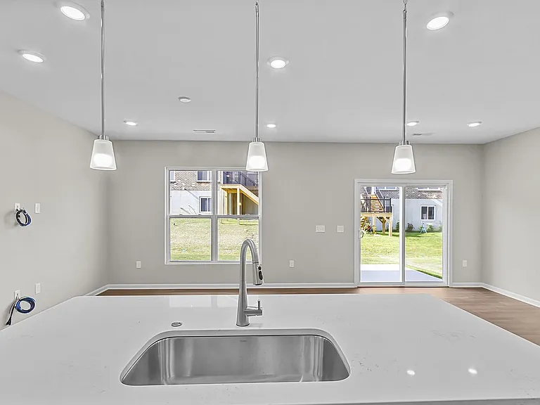 4984 Pebble Ct — Photo 17