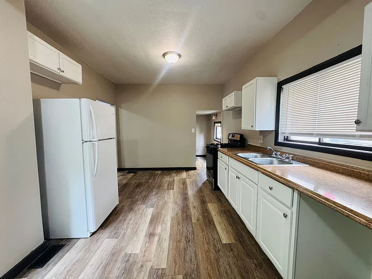10630 Kimberley Ave — Photo 10