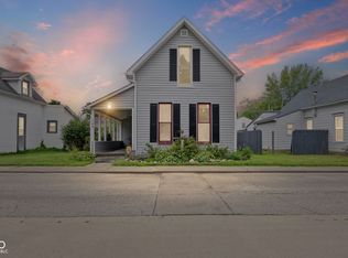 143 N East St, Pendleton, IN 46064