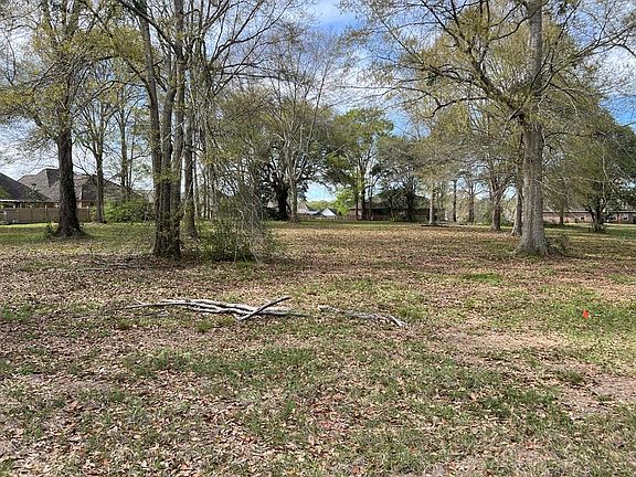 2nd image of 0 W Lakeshore Dr