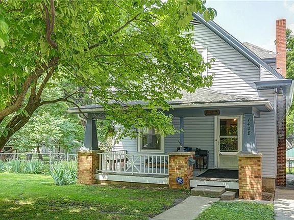 2nd image of 1408 S Willow Ave