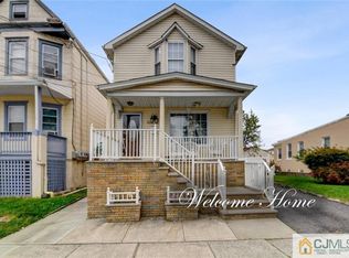 359 Summit Ave, Perth Amboy, NJ 08861
