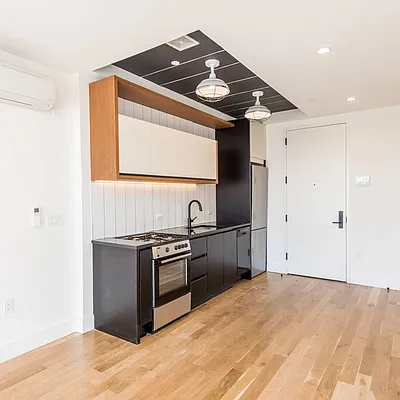 Rented by Nooklyn NYC LLC | media 44