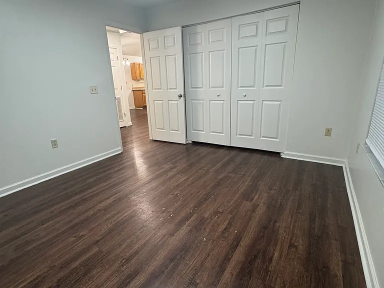 592 NW Turner Ave — Photo 8