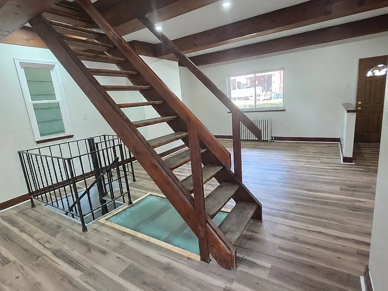 155 Ormsby Ave — Photo 18