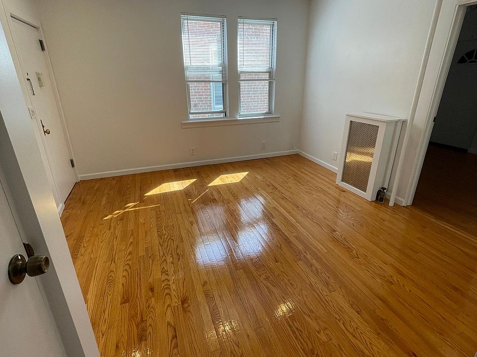 1st image of 30 Villa Ave #3421