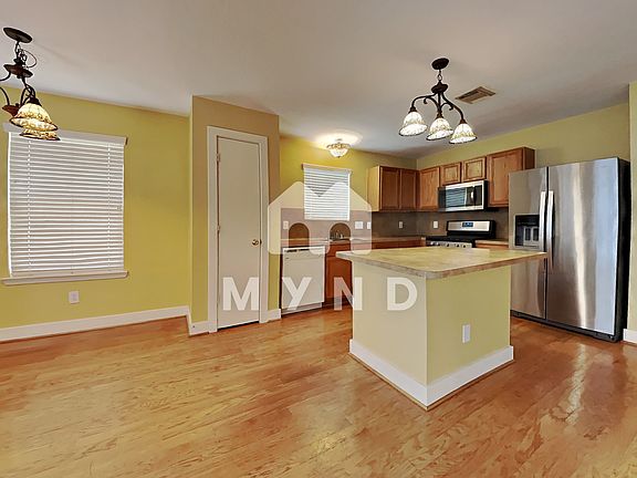 5th image of 26861 Kings Park Hollow Dr