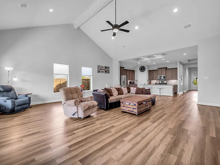 2502 Ocean Key Dr — Photo 11