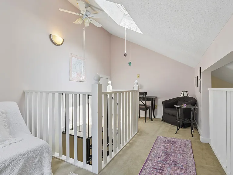42 Quidnet Ct — Photo 7
