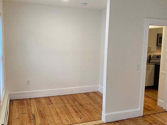 4th image of 49 Falmouth St #10734152