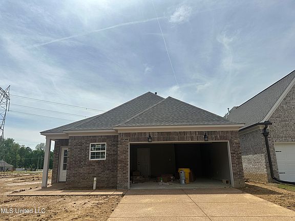 2nd image of 327 Flower Garden Dr