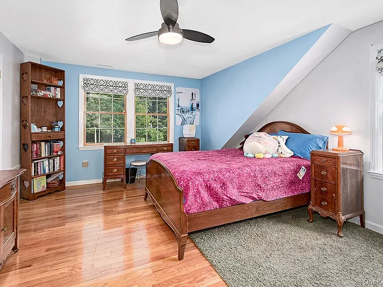 1015 Shore Acres Dr — Photo 11