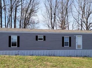 105 Walkers Chapel Rd, Adolphus, KY 42120