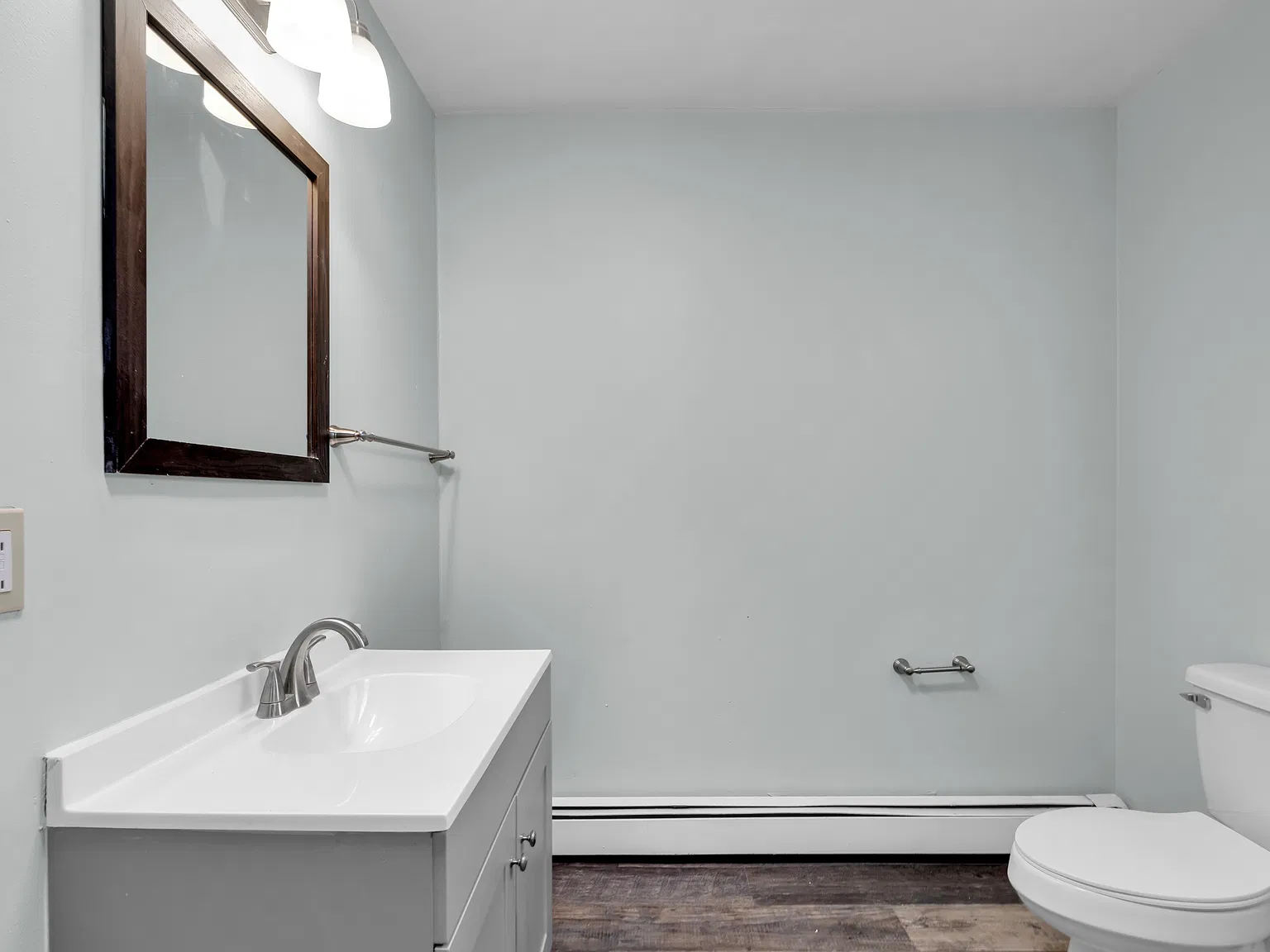 1 bed, 650 sqft, $1,300 — Photo 4