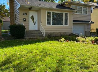 409 S Naperville Rd, Wheaton, IL 60187