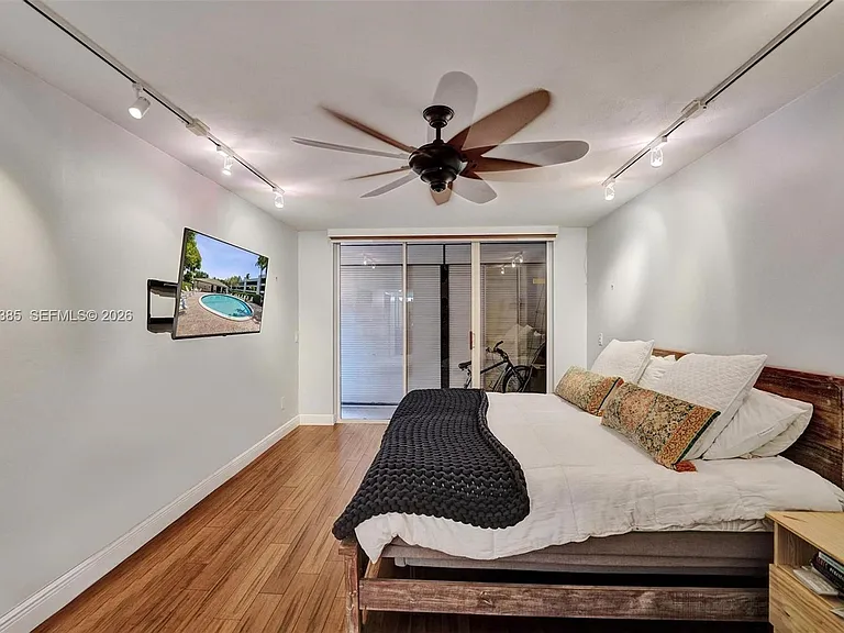 1430 Sheridan St #1G — Photo 26