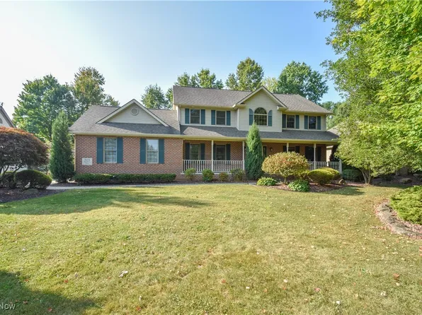 2125 Redwood Pl, Canfield, OH 44406