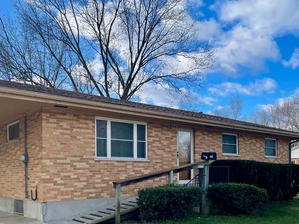 326 E Missouri Ave, Chamois, MO 65024