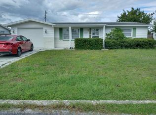 4031 Cluster Dr, Holiday, FL 34691