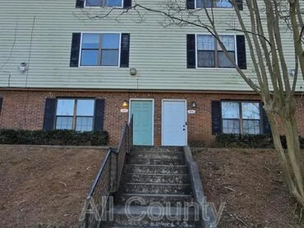 3074 Destin Cir, Snellville, GA 30078