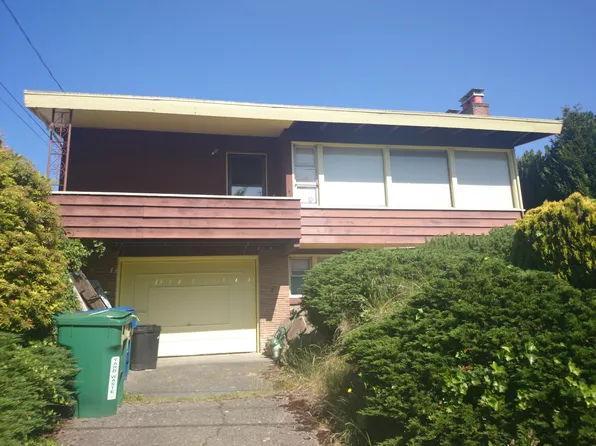 8322 16th Ave NW, Seattle, WA 98117