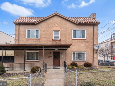 2834 R St SE APT 5, Washington, DC, 20020