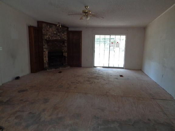 4th image of 512 Construction Dr