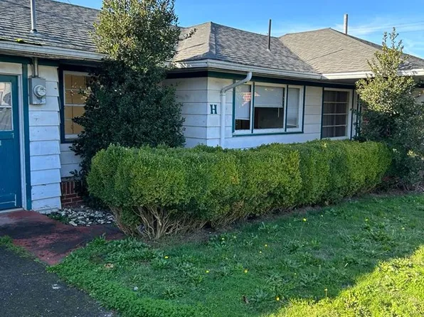 1075 N Folsom St, Coquille, OR 97423