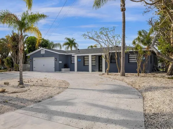 253 94th Ave NE, Saint Petersburg, FL 33702