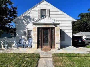 118 Hewey St, Waterbury, CT 06708