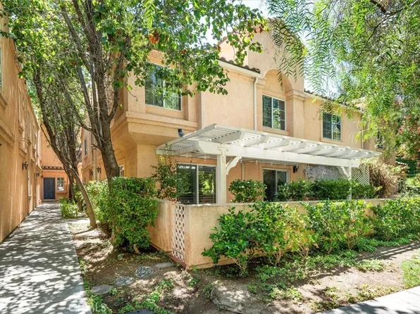 25150 Steinbeck Ave Unit D, Newhall, CA 91381