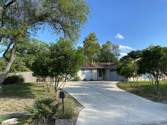 2nd image of 4318 Temple Hl