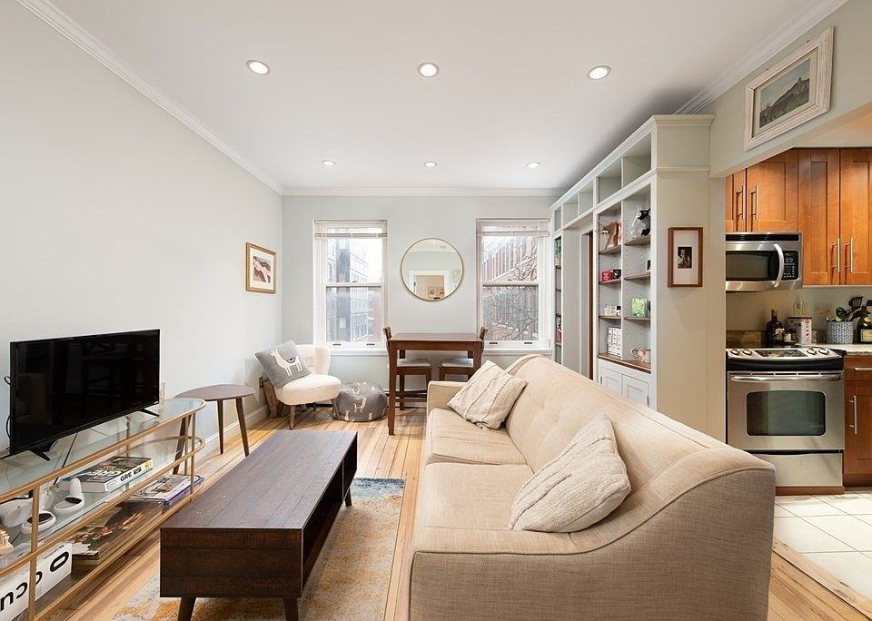 1st image of 54 Myrtle St APT 5