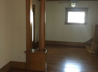 338 S 27th St, Lincoln, NE 68510